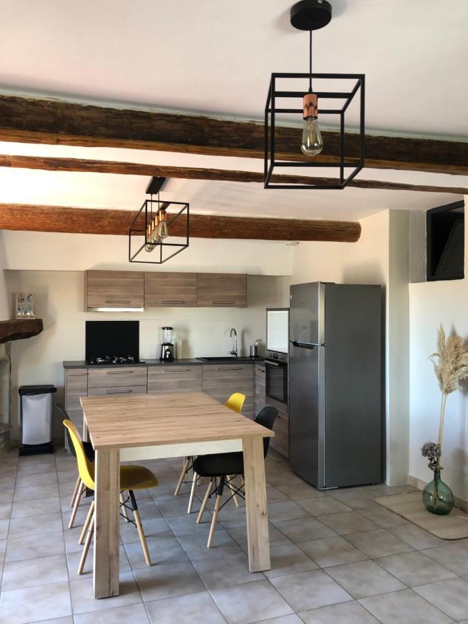 Au Coeur Du Village De Apartment *